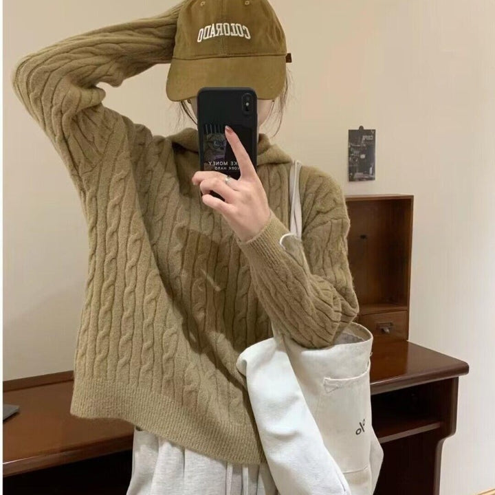 Cozy knitted hoodie with cable knit pattern for women Lune London