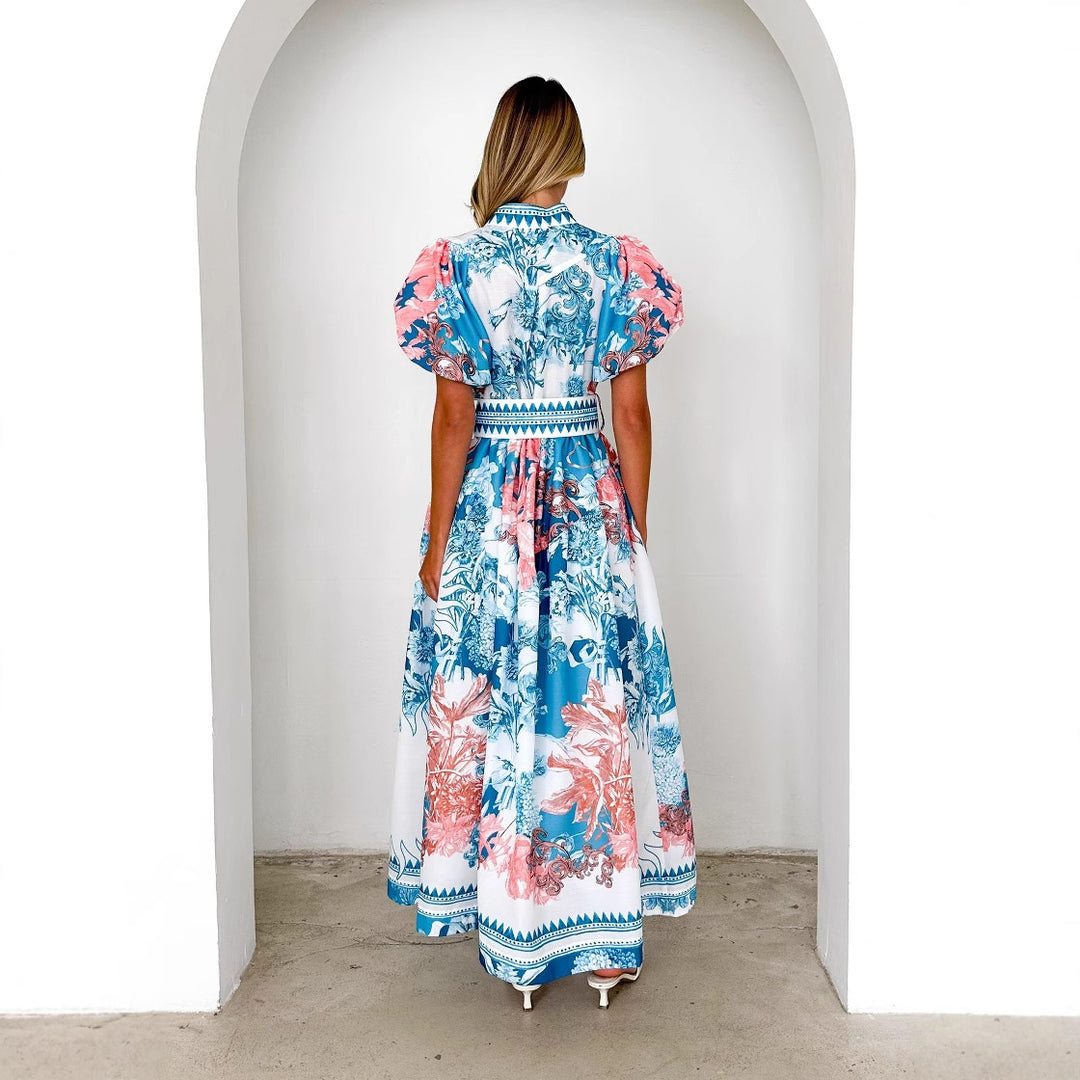 Elegant maxi dress for women with floral patterns and voluminous sleeves Chic & Stil