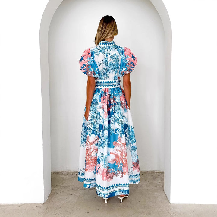 Elegant maxi dress for women with floral patterns and voluminous sleeves Chic & Stil