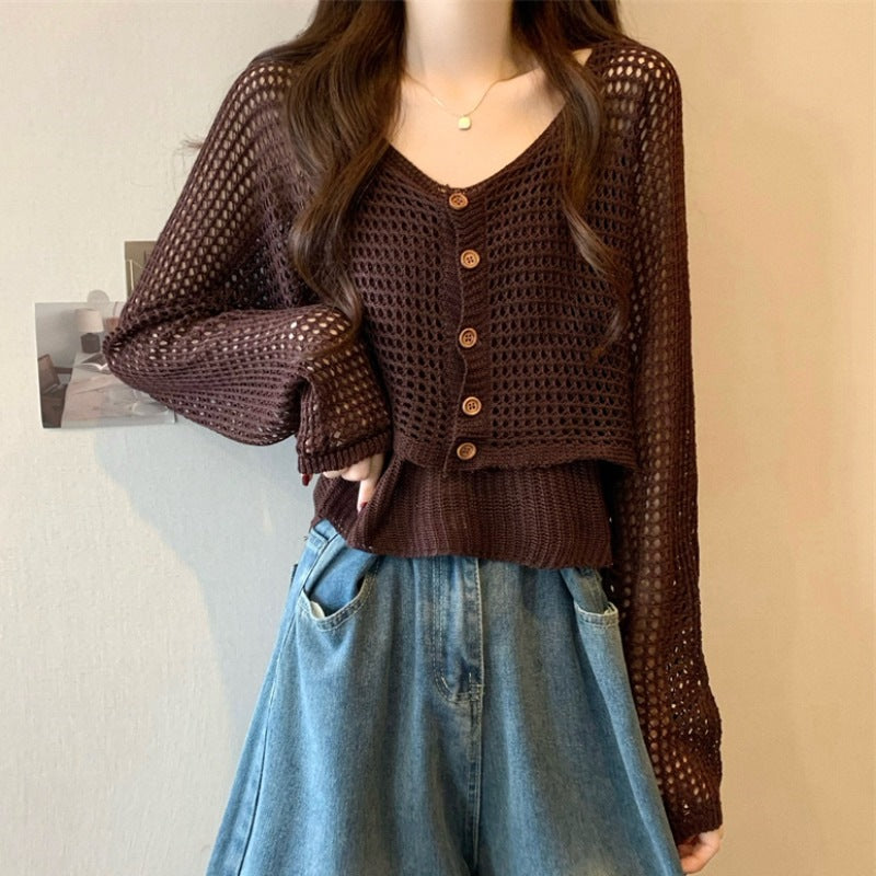 Ladies casual knit cardigan with mesh pattern and button closure Lune London