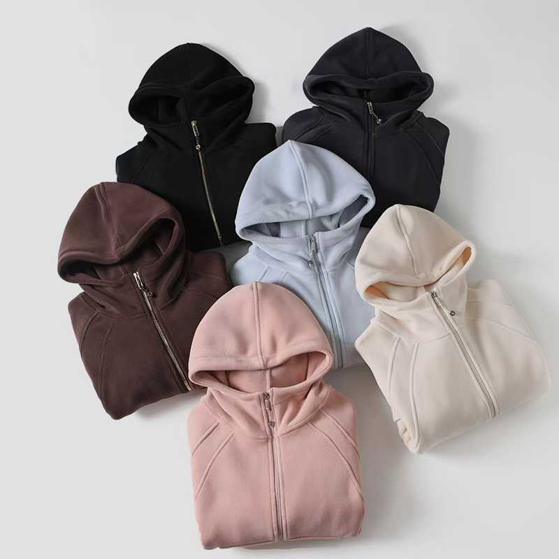 Haut zippé sportif pour femme avec doublure confortable Chic & Stil