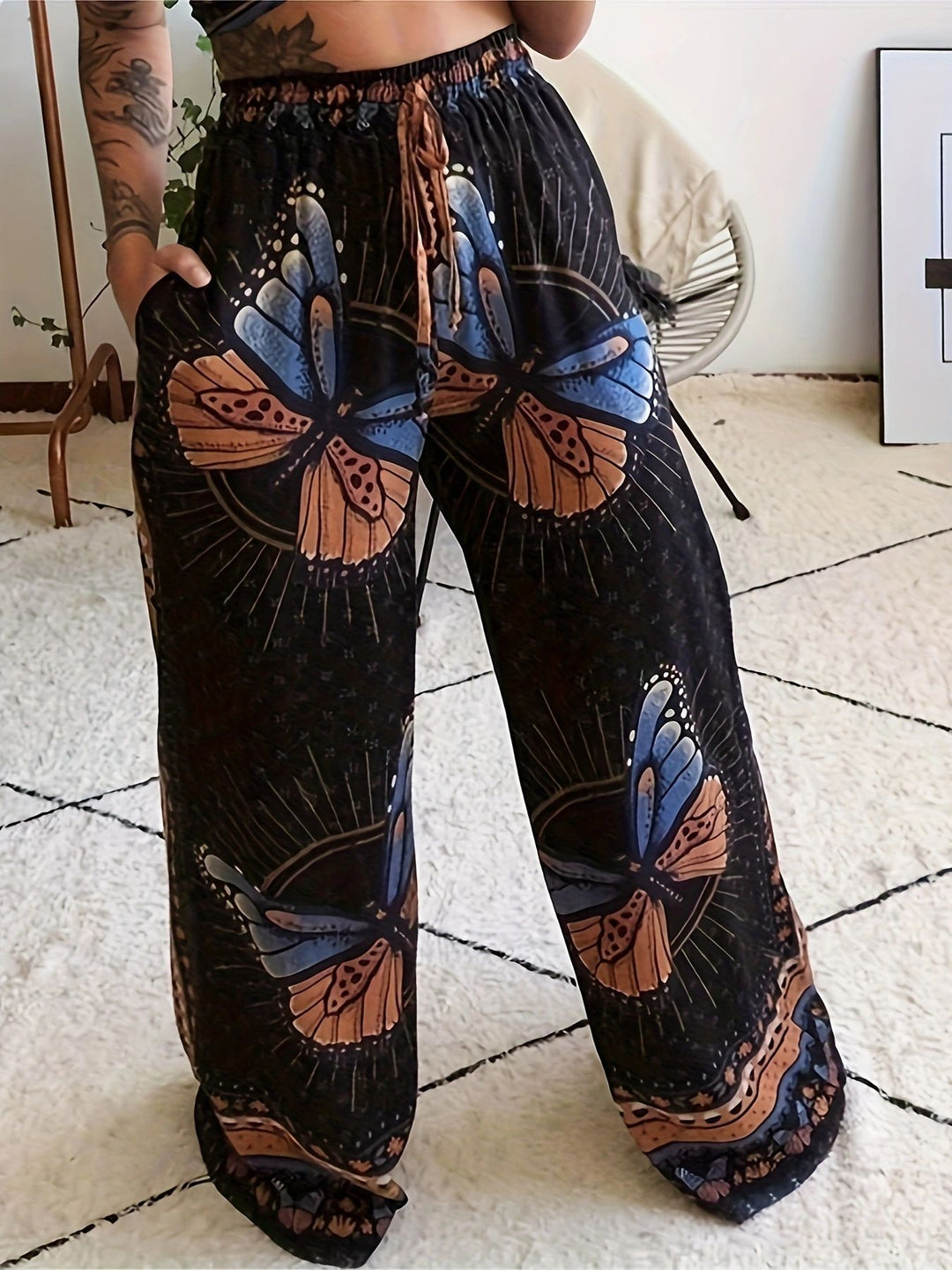 Pleated women's trousers with floral pattern and elastic waistband Lune London