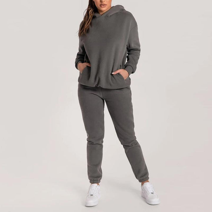 Ladies comfortable and stylish hoodie and jogging set Lune London