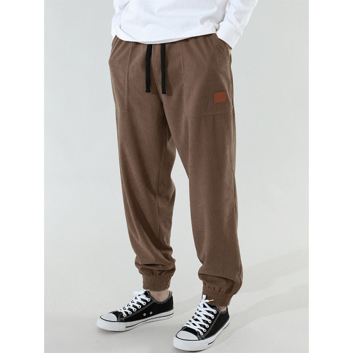 Comfortable casual pants for men with elastic waistband and relaxed fit Lune London