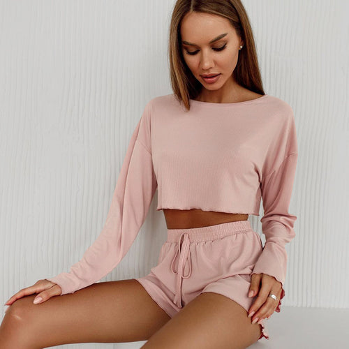Casual and modern lounge set for women with cropped top and shorts Lune London