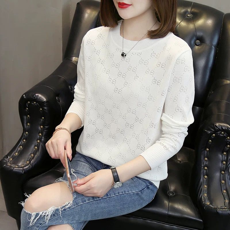 Pull en maille pour femmes avec une texture élégante en motif œillet Chic & Stil
