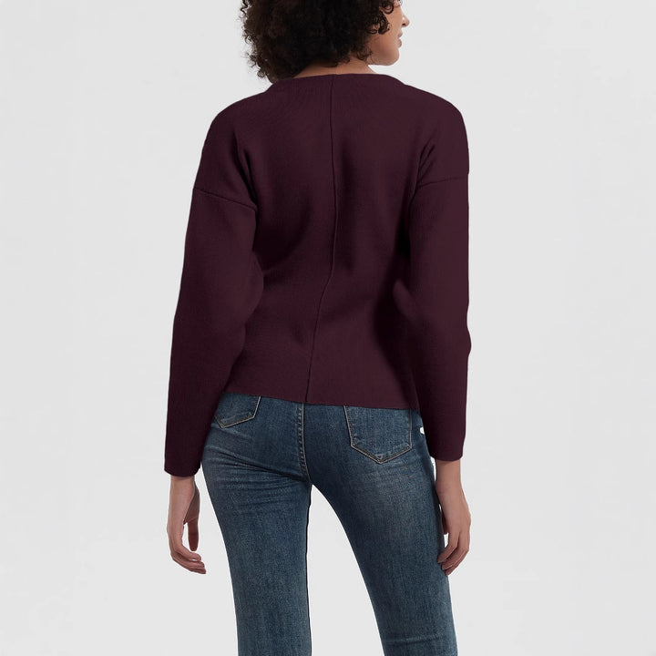 Ladies elegant V-neck cardigan with button closure Lune London