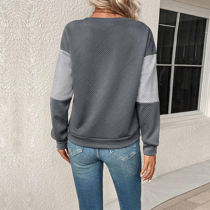 Fashionable women's sweater with geometric design and long sleeves Lune London