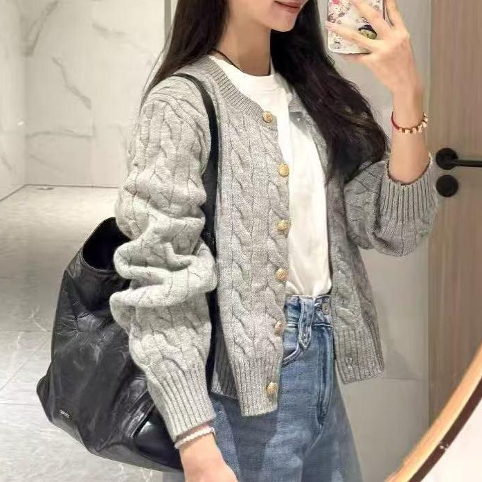 Cardigan Femme Douillet avec Motif en Maille Cablée Chic & Stil
