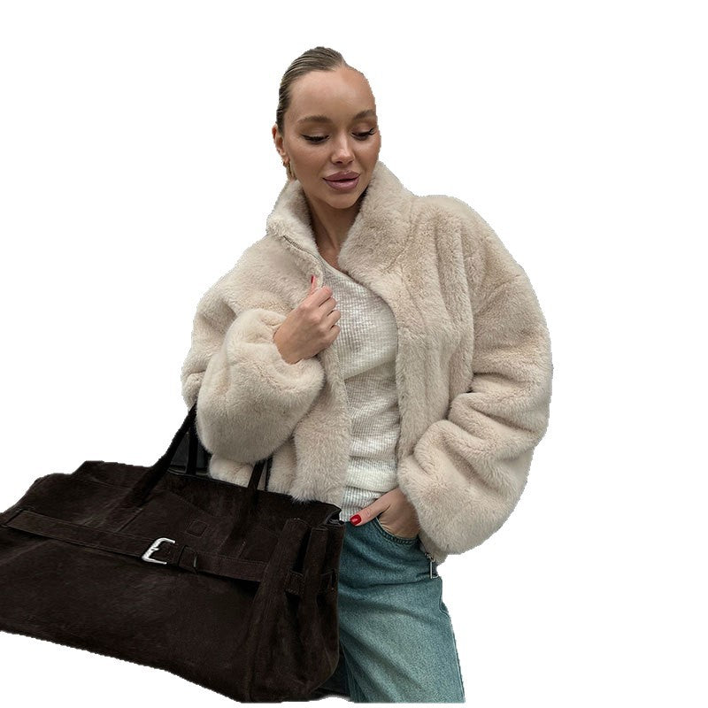 Woman Short Shocking Jacket in Luxury Faux Fur Lune London