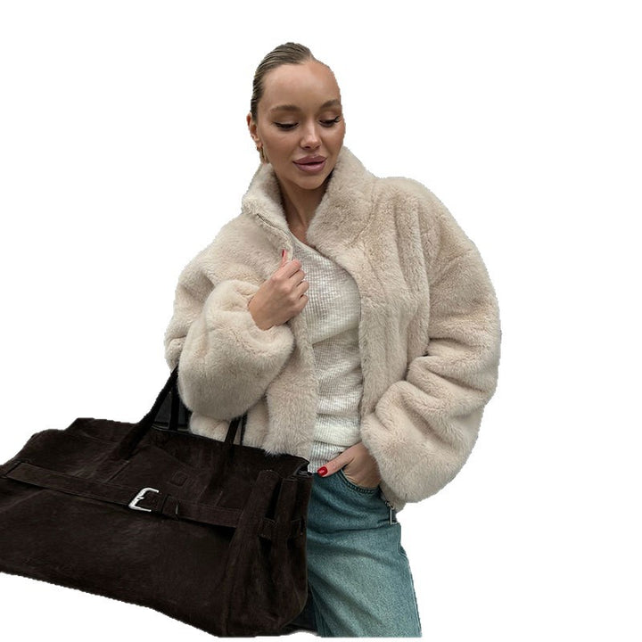 Woman Short Shocking Jacket in Luxury Faux Fur Lune London