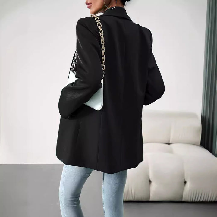 Women Elegant Blazer with Modern Design Elements Lune London
