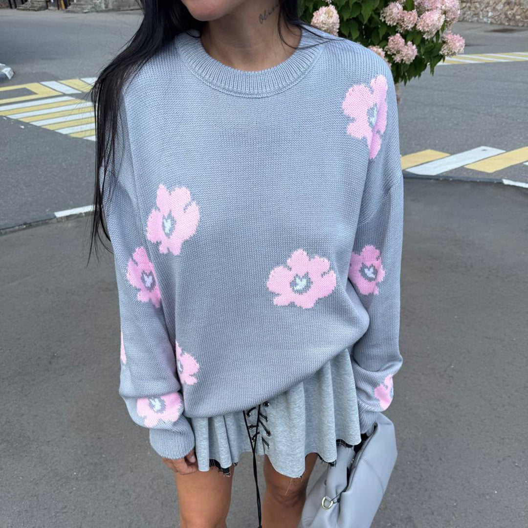 Knitted sweater for women with floral pattern and relaxed fit Lune London