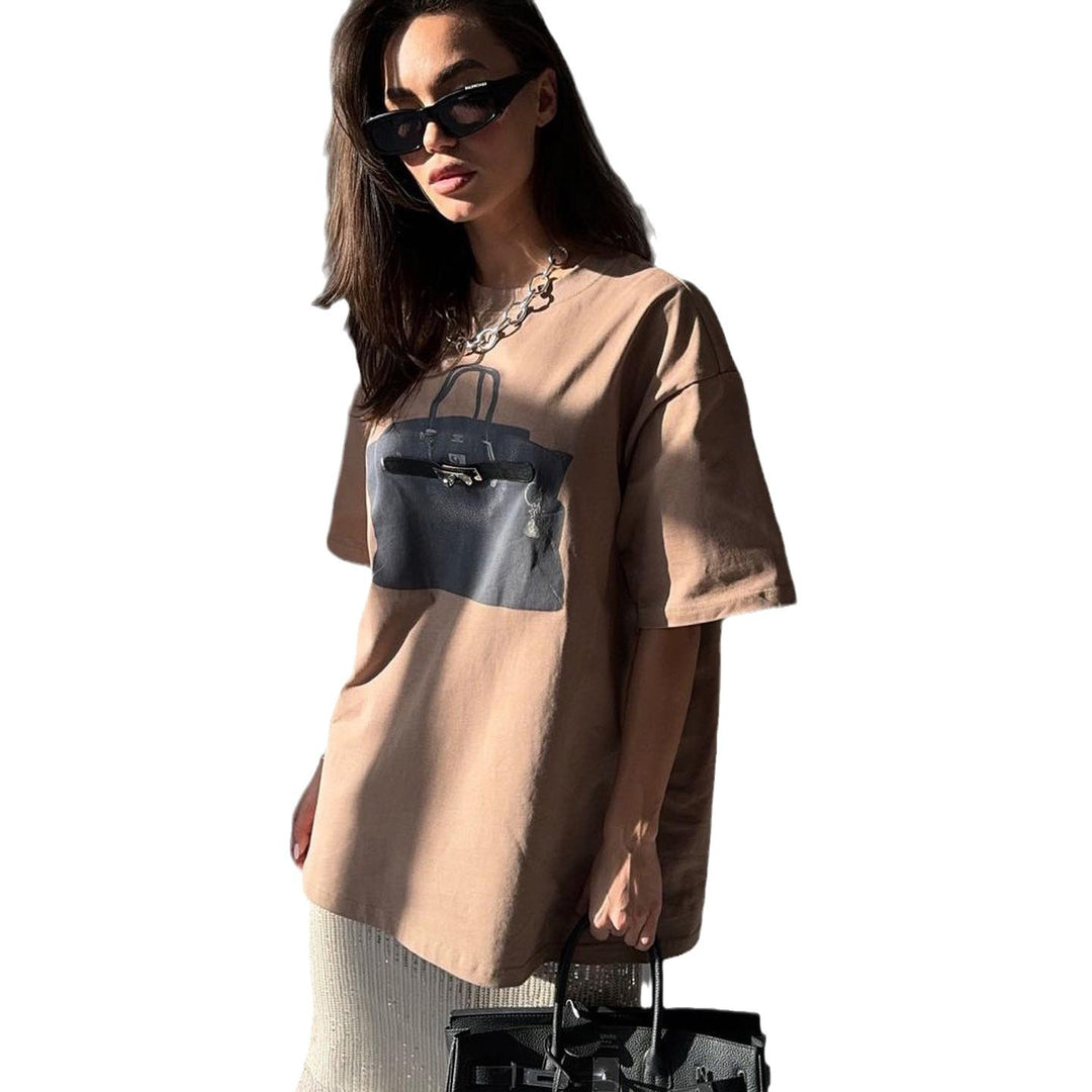 Oversized t-shirt for women with trendy handbag print Lune London