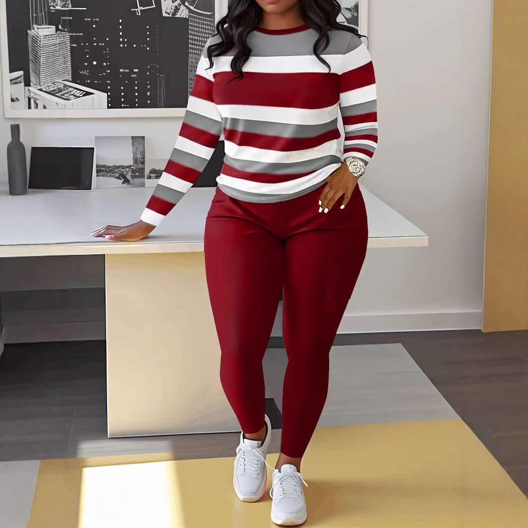 Leisure set for women with a striped top and matching pants Lune London