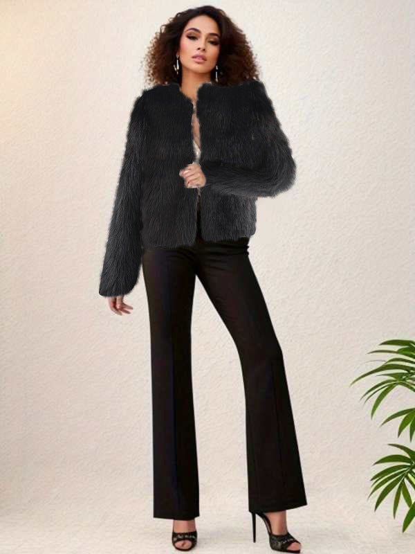 Ladies Luxurious Faux Fur Jacket with Short Cut and Voluminous Sleeves Lune London