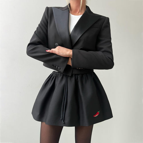 Blazer for women with a fitted cut and a voluminous skirt Lune London