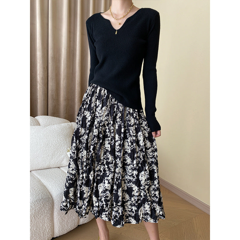 Ladies Elegant Midi Skirt with Floral Print and Airy Silhouette Chic & Stil