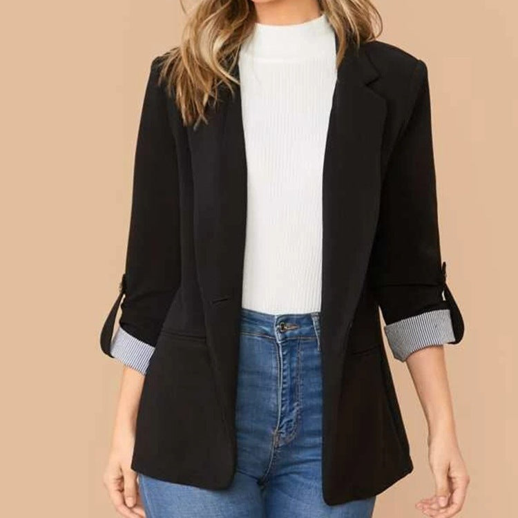 Ladies elegant blazer with structured design and practical lace detail Lune London