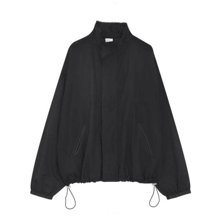 Veste à capuche légère et respirante pour femmes Chic & Stil