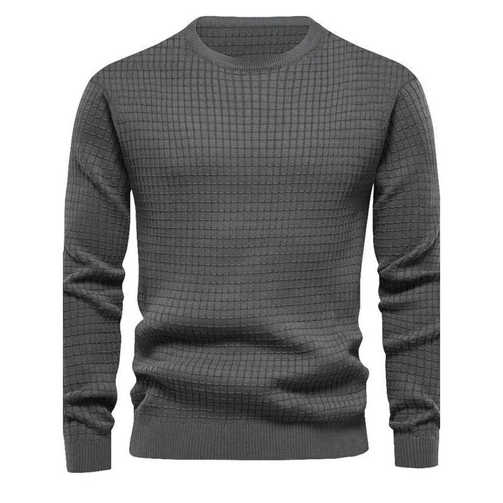 Stylish structured sweater for men with round neck and long sleeves Chic and Style