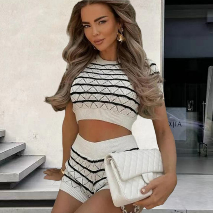 Women Stylish Short Sleeve Crop Top and Shorts Set with Refined Pattern Lune London
