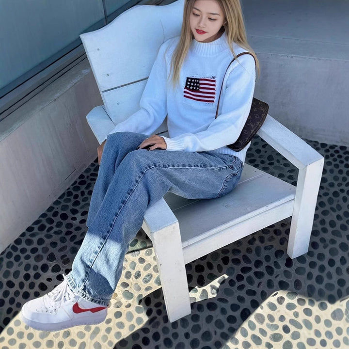 Casual pullover for women with creative flag pattern and soft knit Lune London