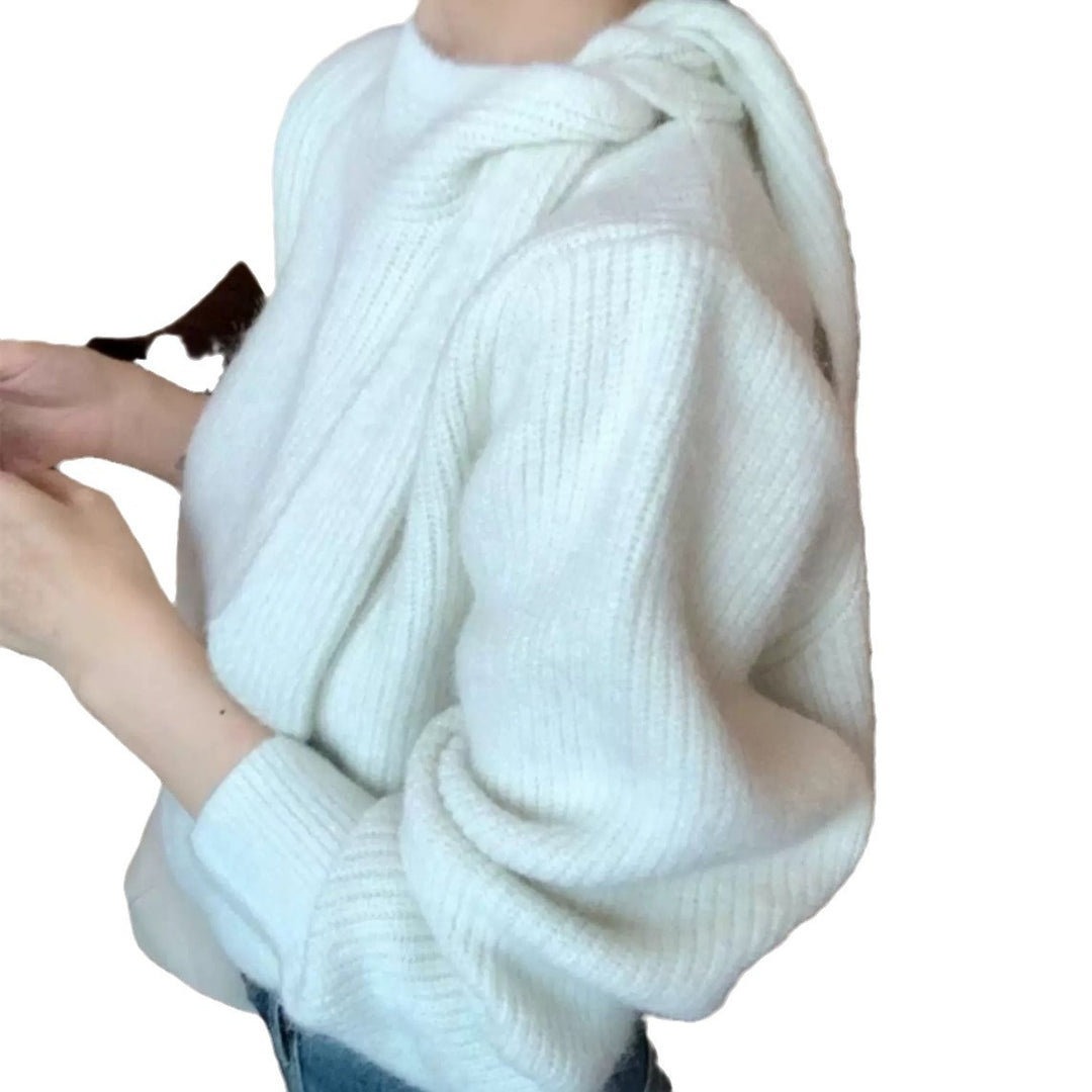 Sweater knitted for women with playful collar and modern ribbed design Lune London