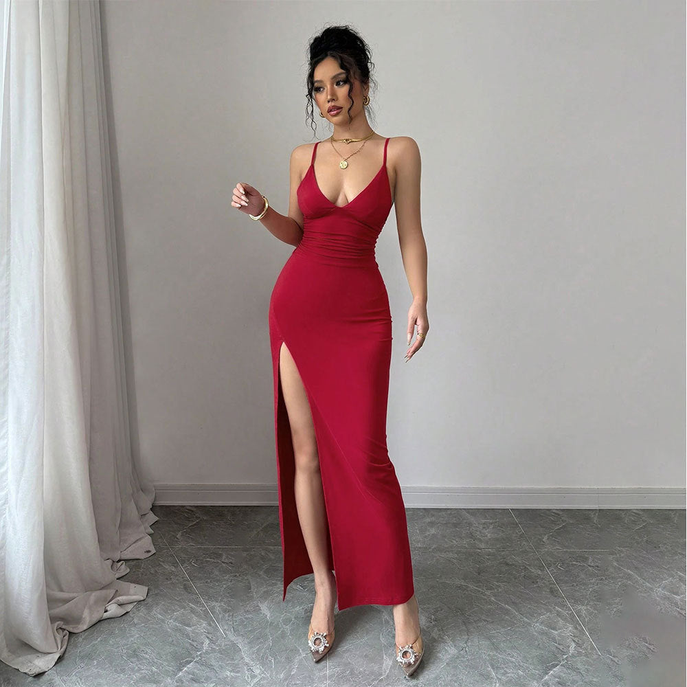 Robe maxi pour femmes avec décolleté en V profond et fente haute Chic & Stil