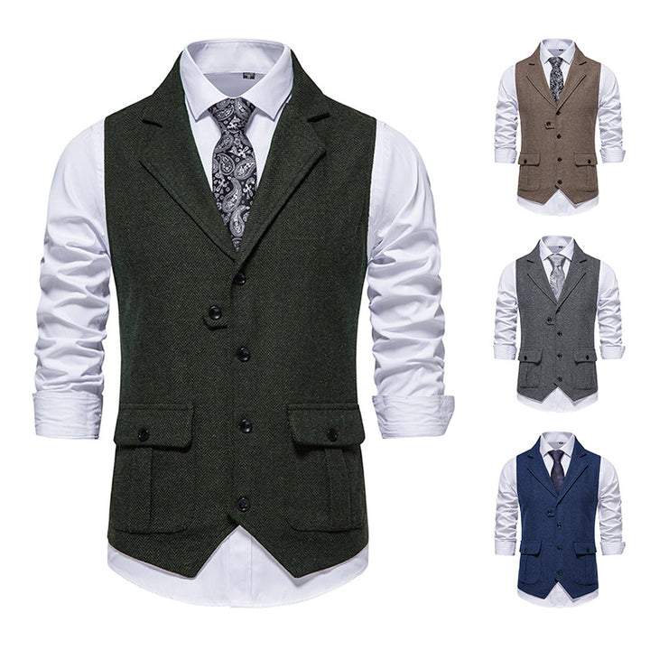 Men's suit vest with a modern herringbone design with practical pockets Lune London