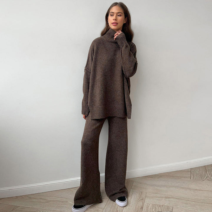 Women Comfortable Knit Set with Turtleneck Lune London