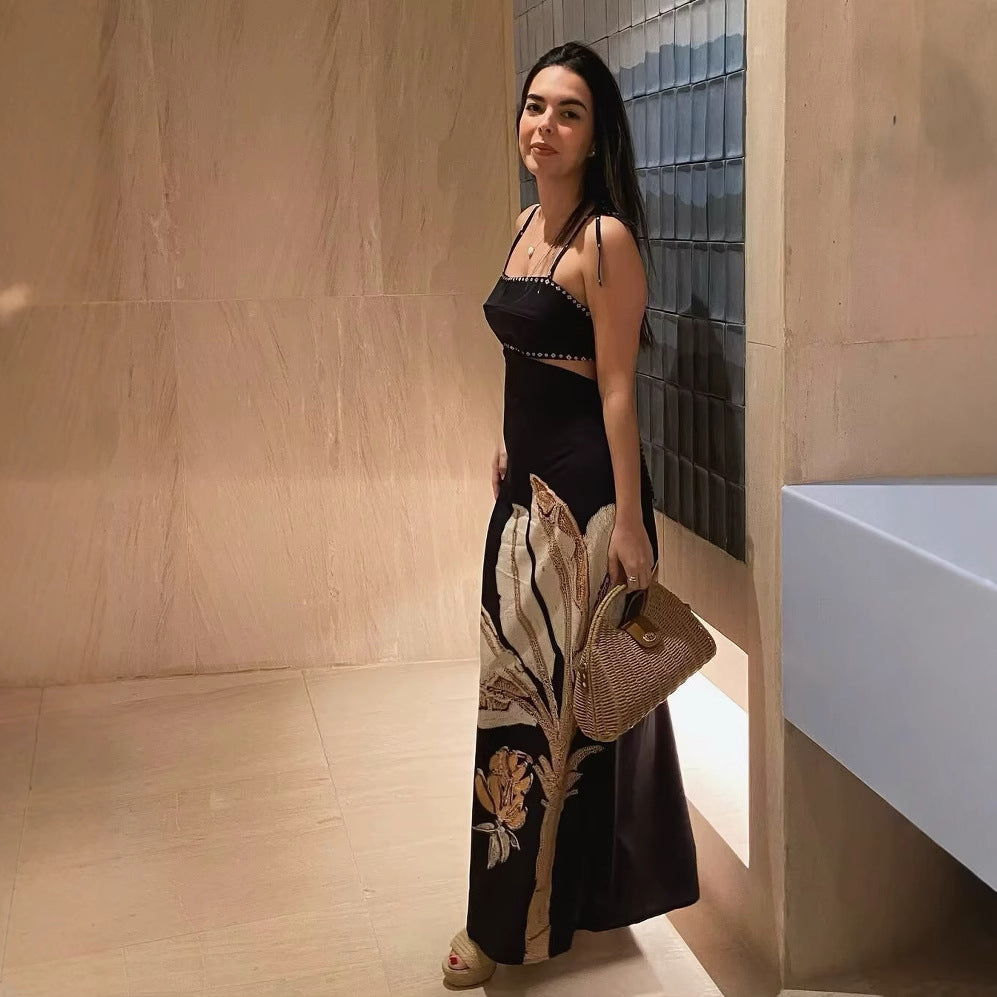 Maxi dress for women with floral print and elegant straps Lune London