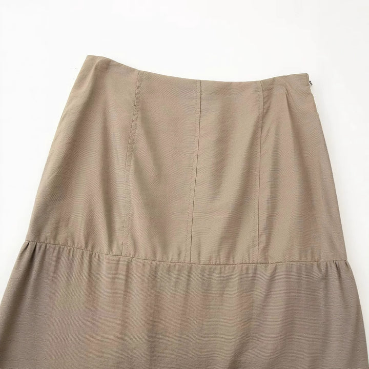 Elegant midi skirt for ladies with floral applications Lune London