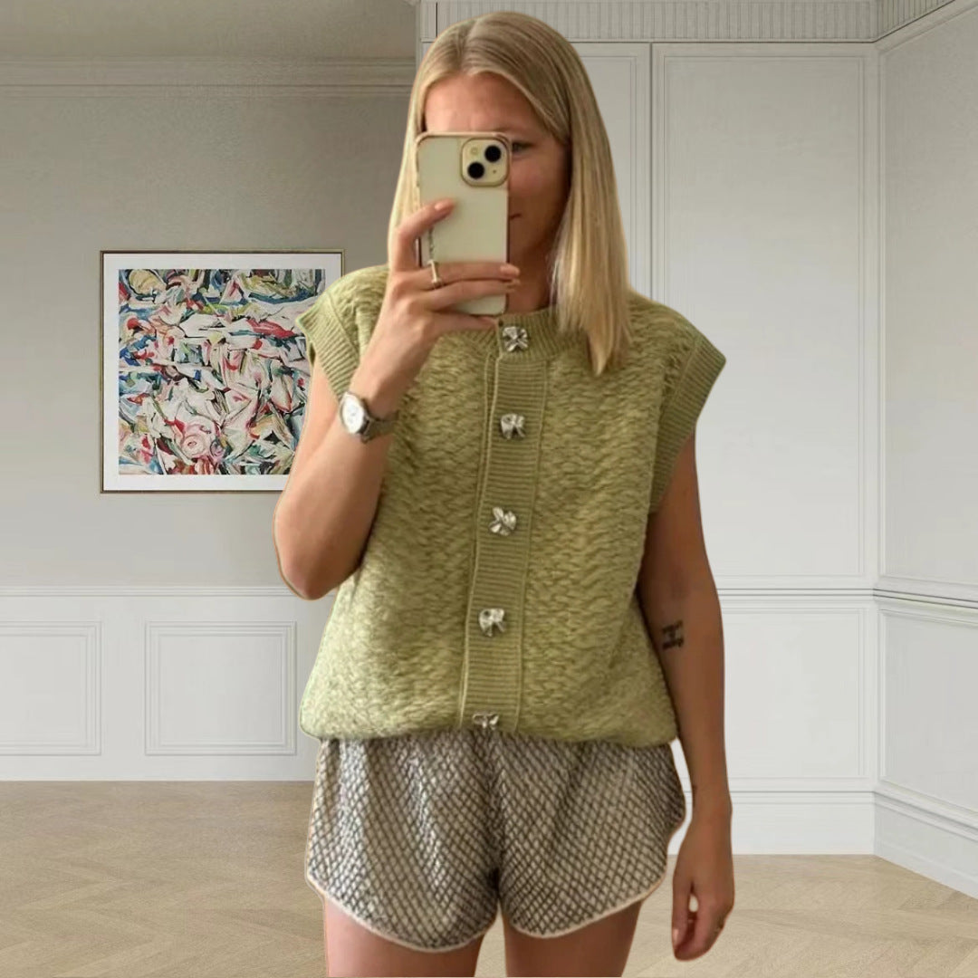 Knit cardigan for women with decorative buttons and a chic elegant fit
