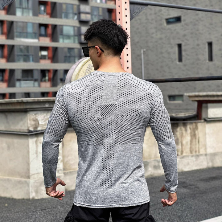 Men's long sleeve training T-shirt with breathable mesh design and moisture-wicking technology Lune London
