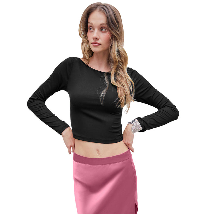 Chic & Stil Elegant round neck long sleeve crop top for women