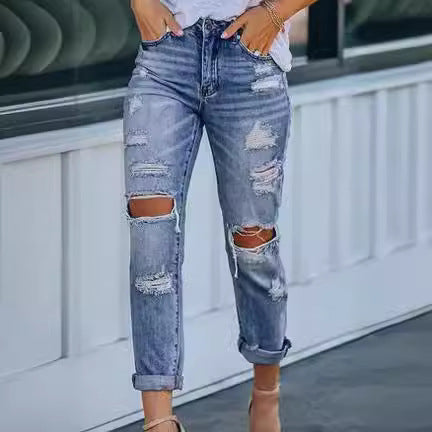 Ladies destroyed Boyfriend Jeans Lune London