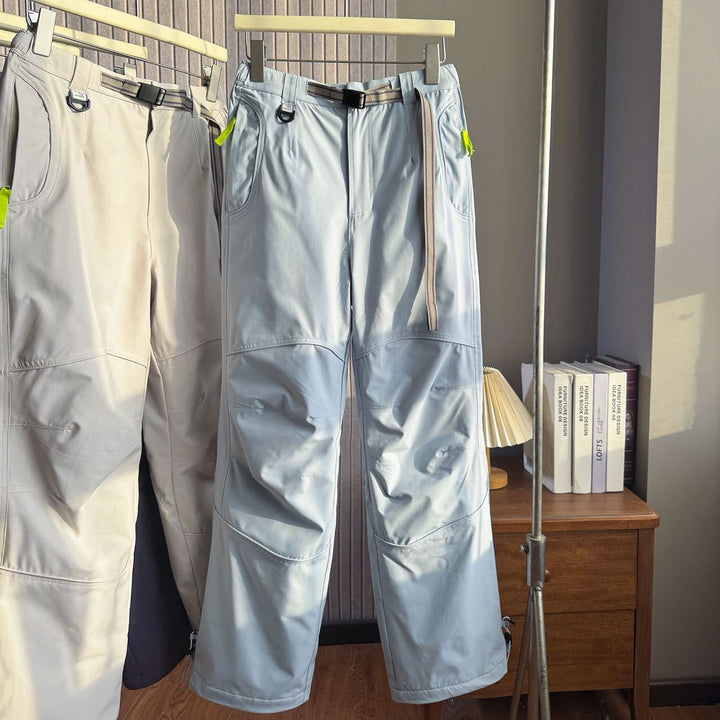 Pantalons de plein air multifonctionnels pour femmes avec taille réglable et poches pratiques Chic & Stil