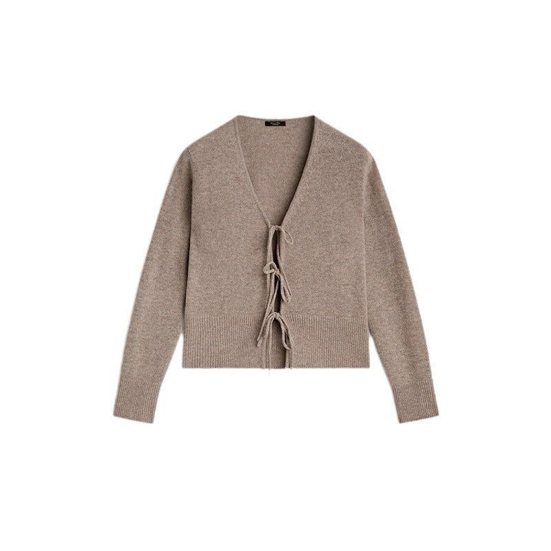 Ladies cozy pullover with tie belt and V-neck Lune London