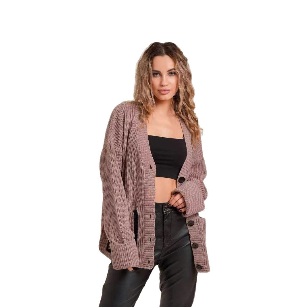 Knitted jacket for women with trendy cut and practical buttons Lune London