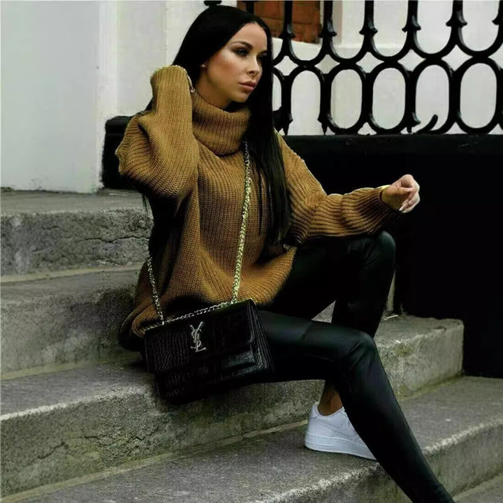 Women's oversized sweater with high collar and structure Lune London