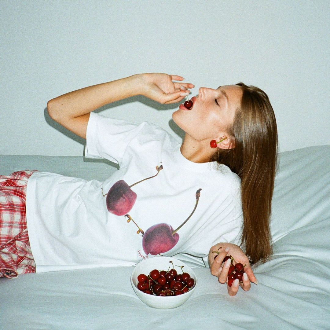 T-shirt for women with creative cherry pattern and casual cut Lune London