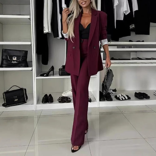 Women elegant and modern suit set with wide leg pants and fitted blazer Lune London