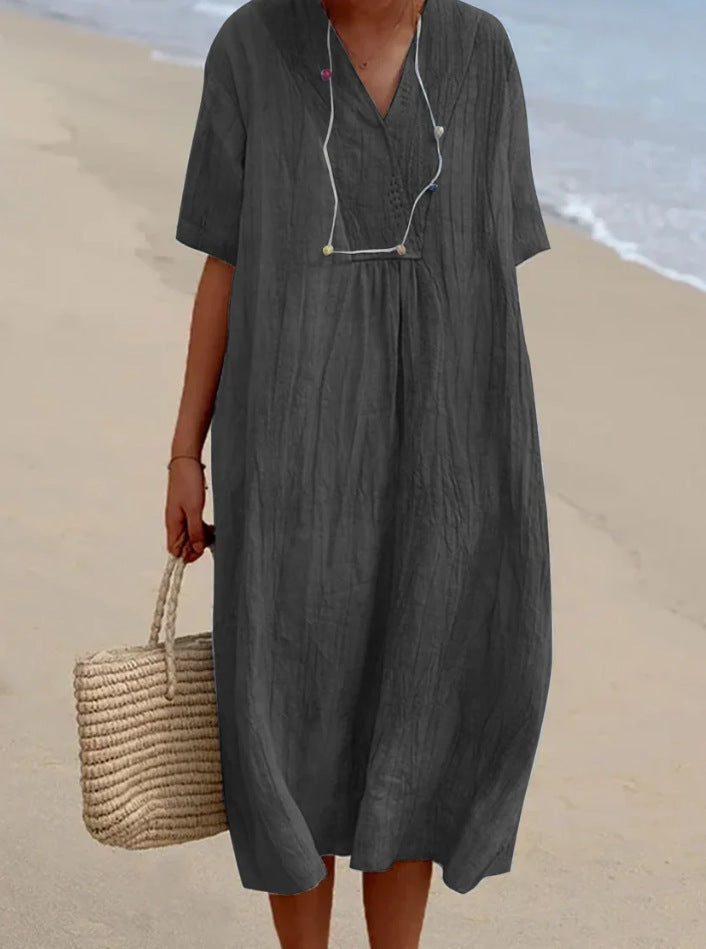 Casual midi dress for women with V-neck and comfortable short sleeves Chic and Style