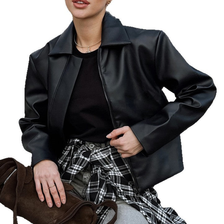 Faux leather jacket for women with an elegant collar and a modern cut Lune London