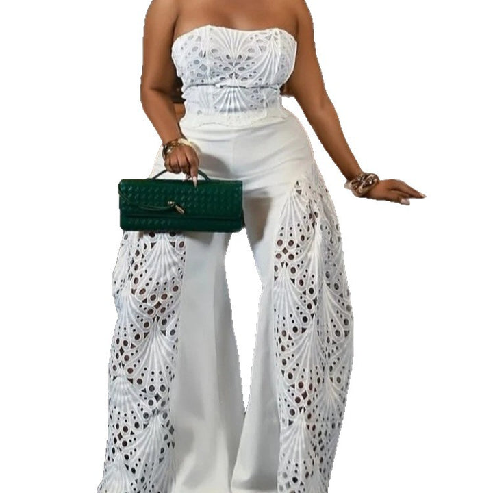 Women Elegant jumpsuit with floral lace details Lune London