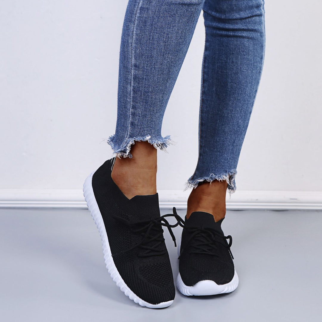 Breathable casual shoes for women with elastic upper Lune London