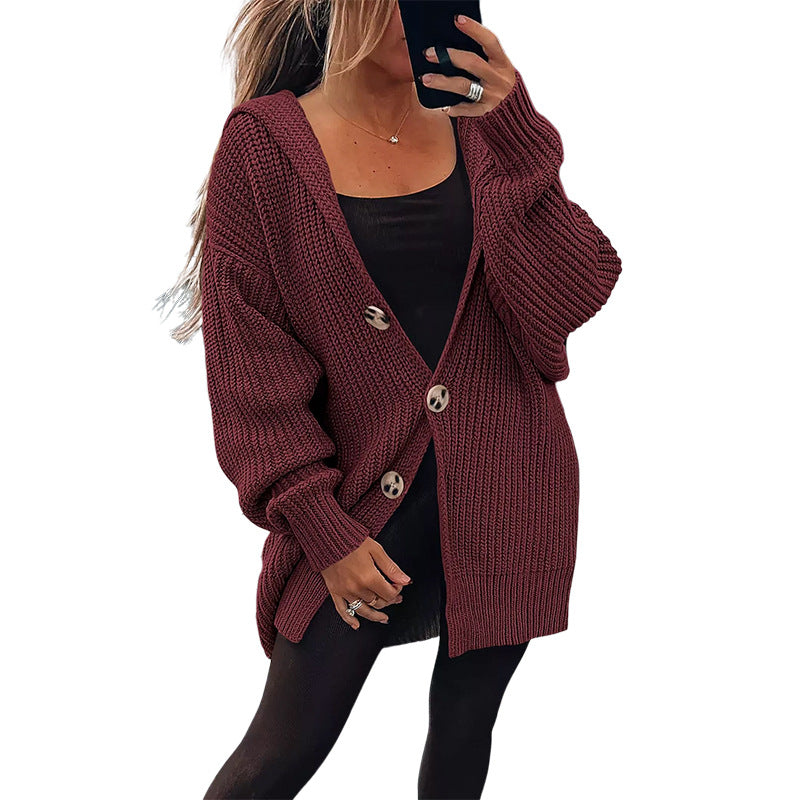Thick knit jacket for women with an oversized fit and stylish wooden buttons Lune London