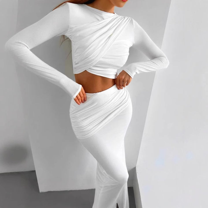 Ladies Elegant Wrap Dress with Long Sleeves and Fitted Cut Lune London