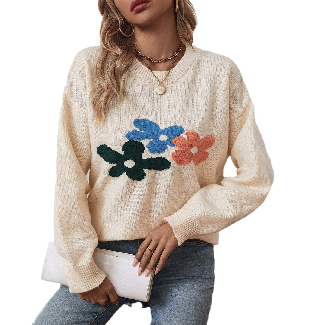 Casual sweater for women with floral patterns and round neck Lune London